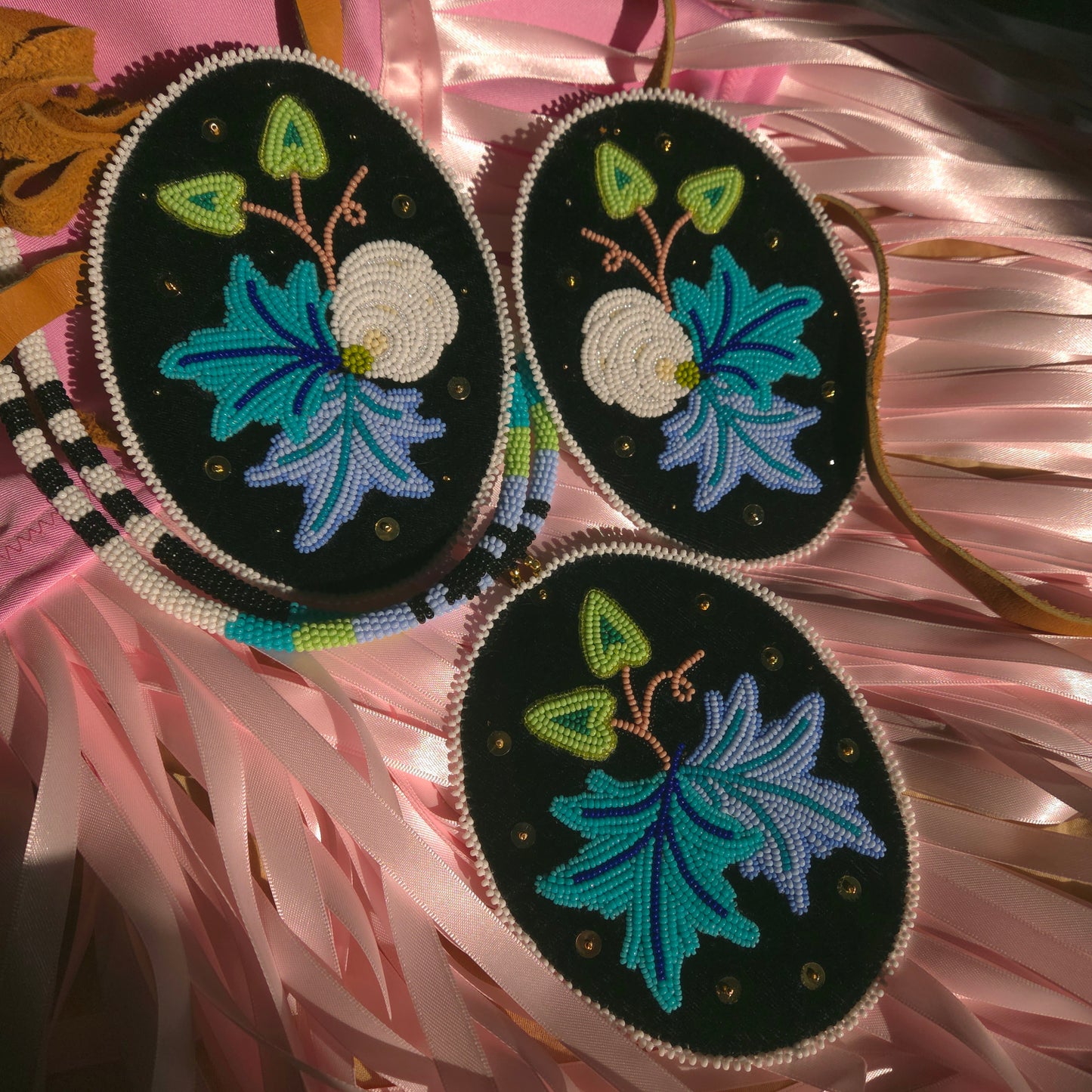 Floral Hairtie and Drop-Necklace